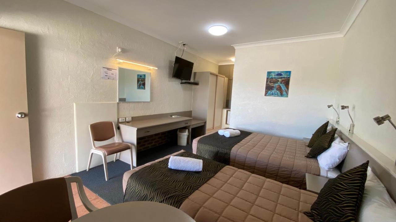 Sapphire City Motor Inn Inverell Ngoại thất bức ảnh