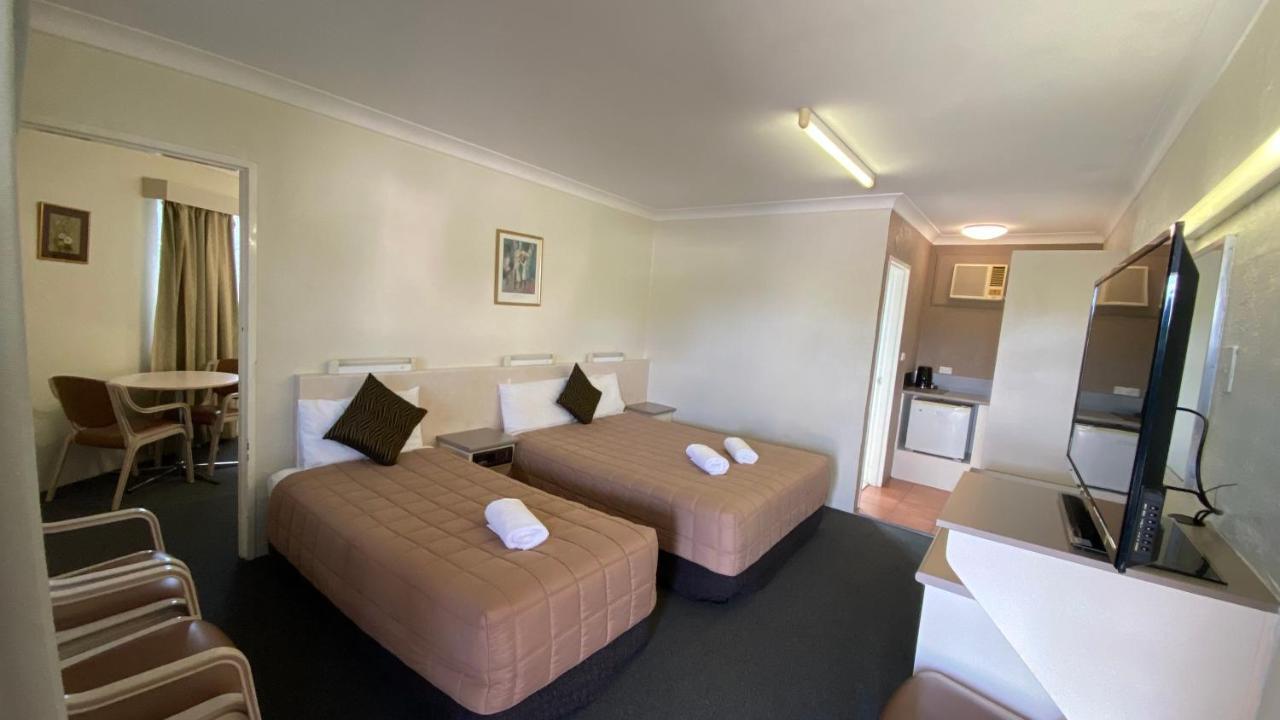 Sapphire City Motor Inn Inverell Ngoại thất bức ảnh