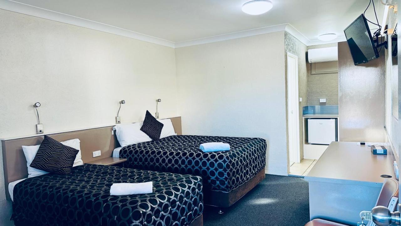 Sapphire City Motor Inn Inverell Ngoại thất bức ảnh
